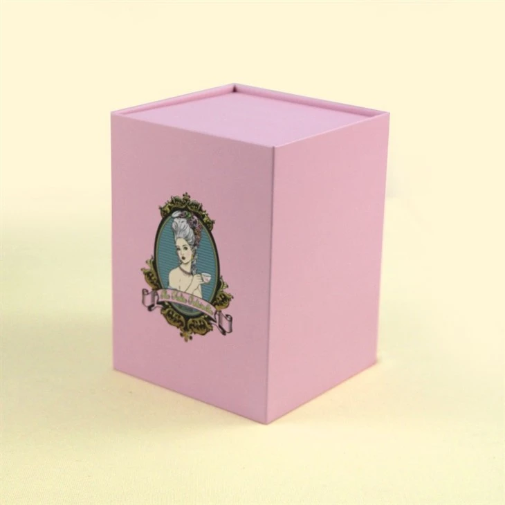 box of magnets (2)